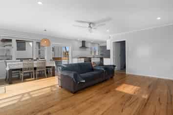 25 Glenn Terrace, Otumoetai