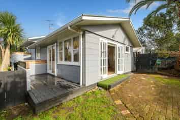 25 Glenn Terrace, Otumoetai