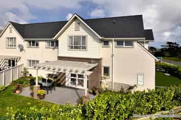 2 Hatfield Place, Albany