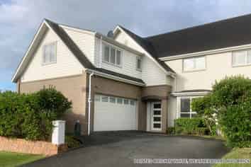 2 Hatfield Place, Albany