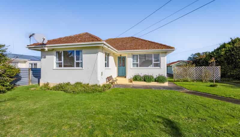 17 Burns Street, Hawera