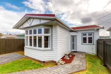 A/4 Tarawera Road, Johnsonville