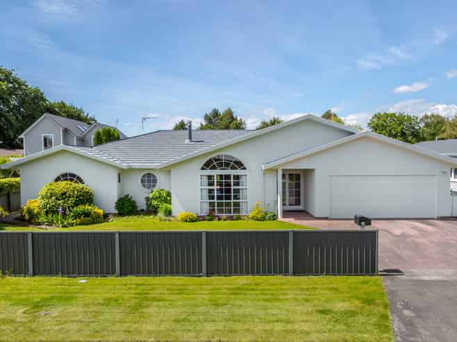 15 Wood Street, Greytown
