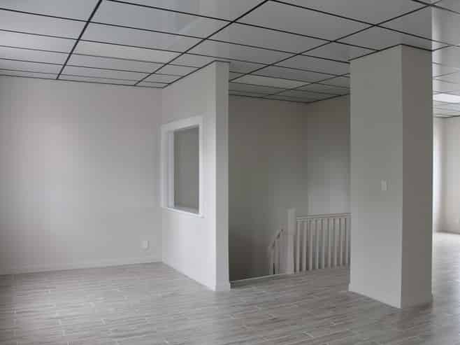 First floor office on Fenton