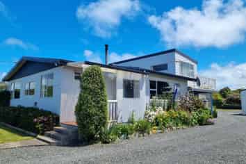 32 James Street, Riverton