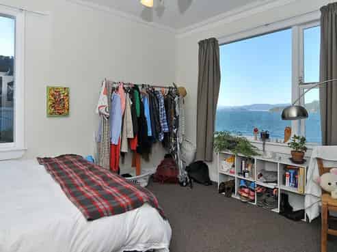 4/136 Evans Bay Parade, Roseneath