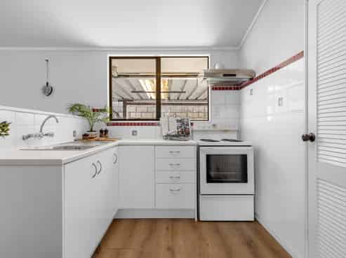 411A Welcome Bay Road, Welcome Bay