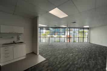 690 sqm Industrial Hub - Flexible Terms