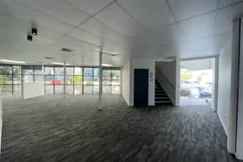 690 sqm Industrial Hub - Flexible Terms