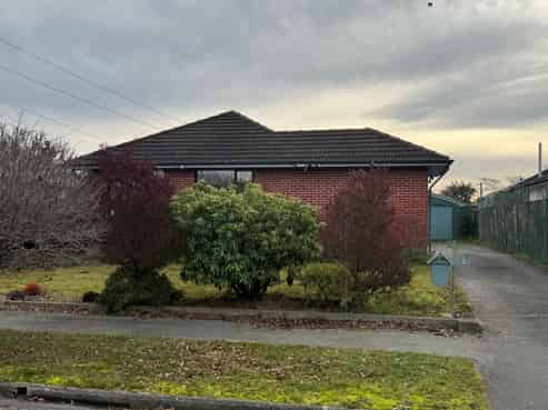 8 Appleby Crescent, Burnside