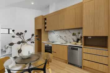 11/63B Owairaka Avenue, Mount Albert