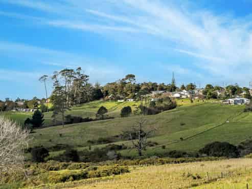 38 Paretao Street, Massey