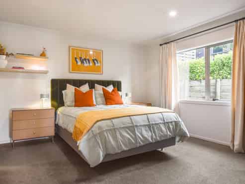 14A Sloane Avenue, Tihiotonga