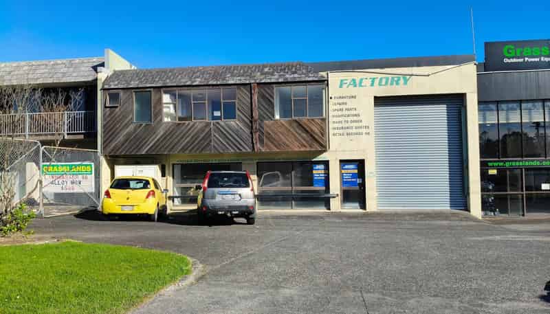 Unit 2/570 Swanson Road, Ranui