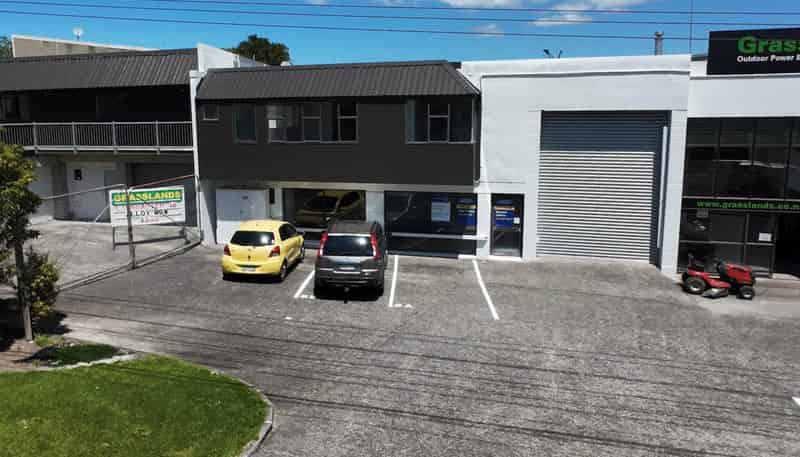 Unit 2/570 Swanson Road, Ranui