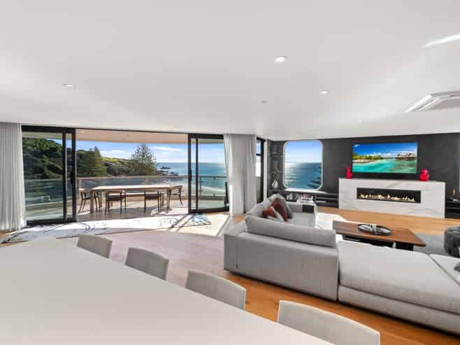 8A/8B/1 Marine Parade, Mount Maunganui