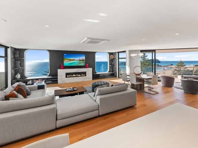 8A/8B/1 Marine Parade, Mount Maunganui