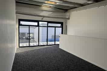 244sqm Industrial Unit – Available September 2025