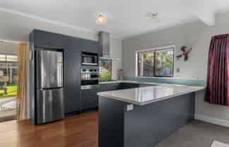 8 Montaine Place, Maungaturoto