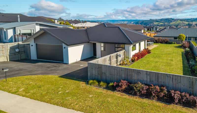 40 Katania Heights, Brightwater