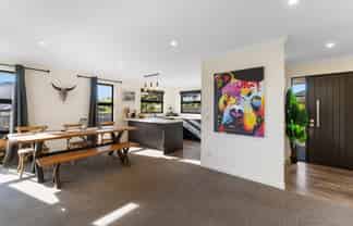 40 Katania Heights, Brightwater