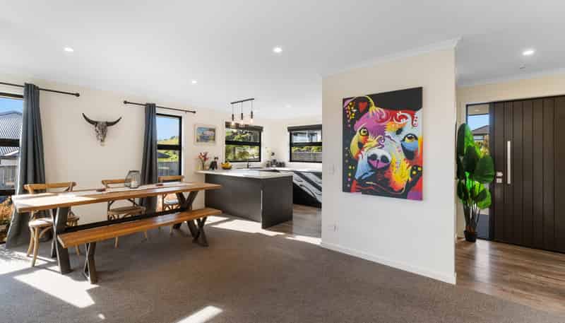 40 Katania Heights, Brightwater