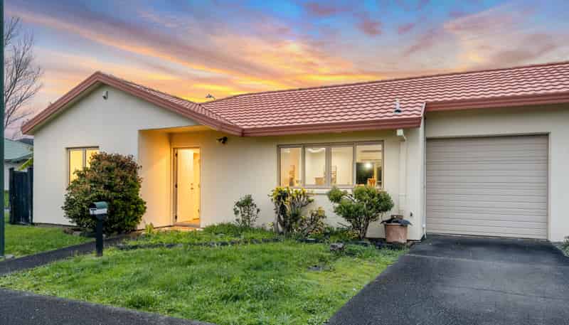 2 Lockington Avenue, Henderson