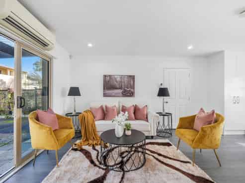 2 Lockington Avenue, Henderson