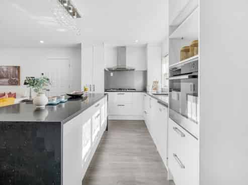 2 Lockington Avenue, Henderson
