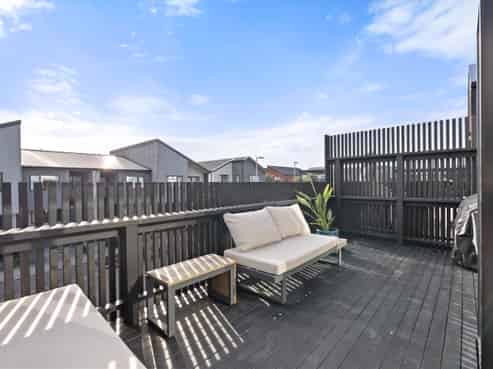 3 Desalt Drive, Hobsonville