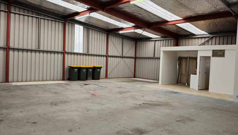Unit 5/570 Swanson Road, Ranui