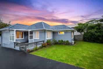 58 Royal Road, Massey