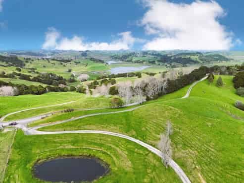 1858 Pukehuia Road, Dargaville
