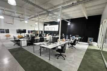 Creative Kingsland Office