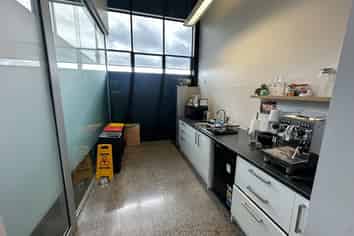 Creative Kingsland Office