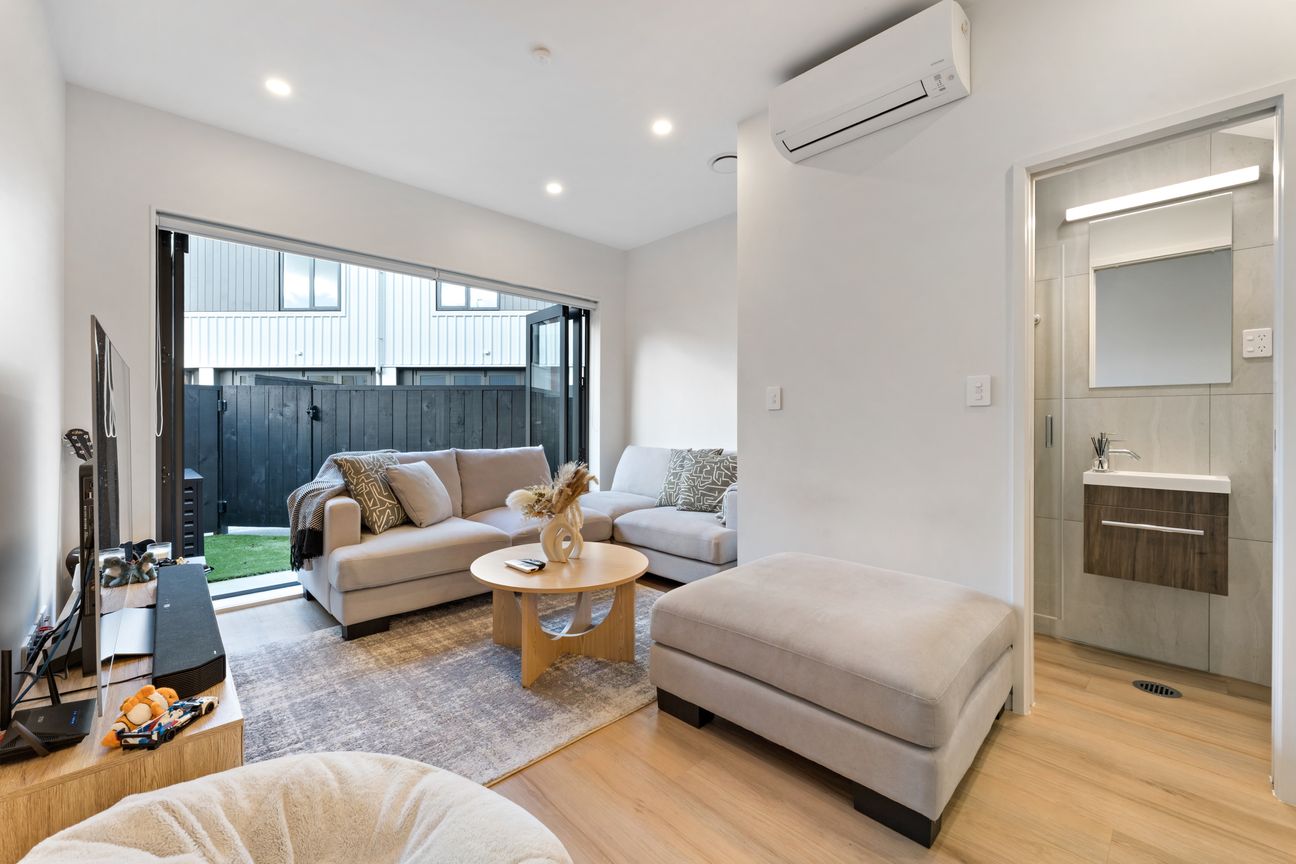 Stylish Townhouse in a Prime Location! - Widok 2