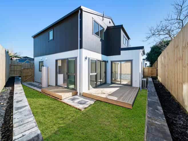 Lot 1,2&5/8 Clutha Crescent, Clover Park