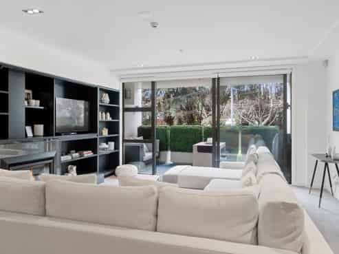 302/28 Balfour Road, Parnell
