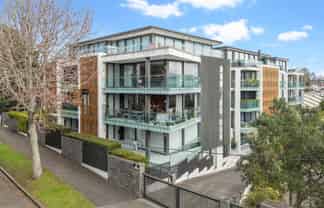 302/28 Balfour Road, Parnell