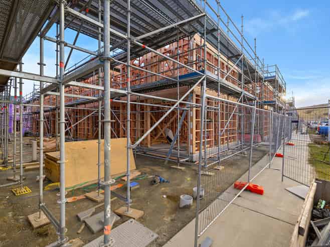 1-6 Hall Street, Five Mile Villas, Frankton