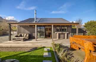 16 Lochburn Avenue, Glenorchy