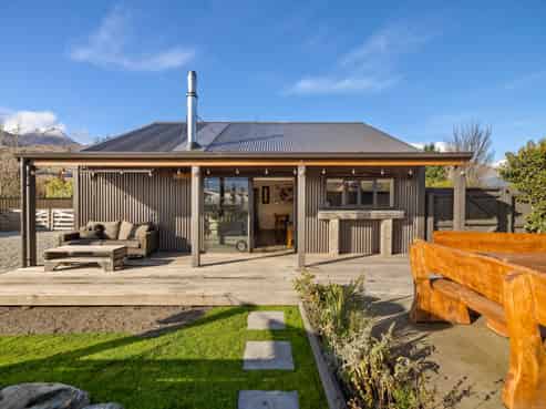 16 Lochburn Avenue, Glenorchy