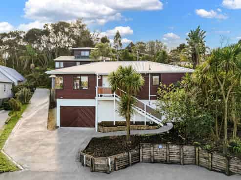 25A Fernwood Grove, Bayview