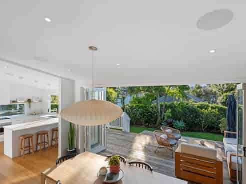 15 Albert Road, Devonport