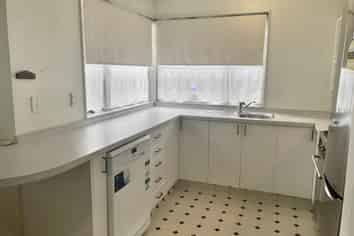 1a Takatimu Way, Johnsonville