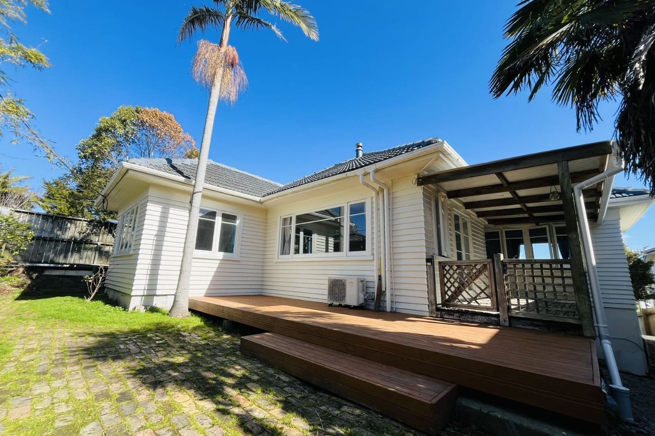 Charming 3 Bedrooms House in Albany - Widok 2