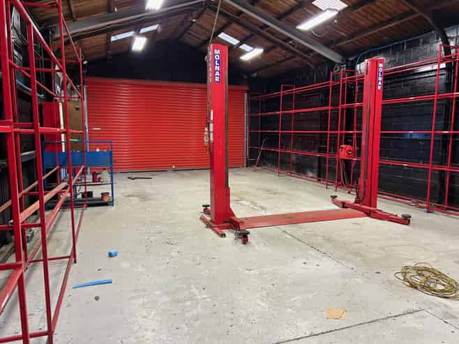 Standalone workshop with yard