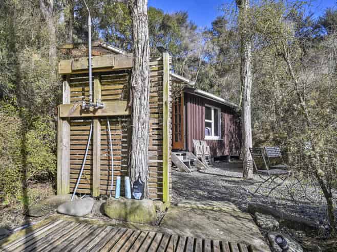 1015 Waitara Road, Te Haroto