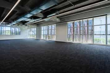 Large Ground Floor Suite