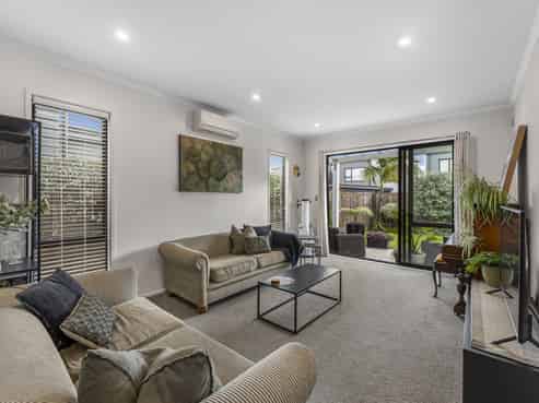 13 Ian Morrison Road, Hobsonville